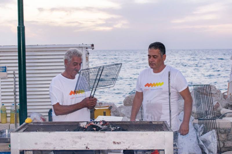 Πλήθος κόσμου στη «Γιορτή της σαρδέλας» του σπιράλ - Τεράστια επιτυχία και θεσμοθέτηση της εκδήλωσης