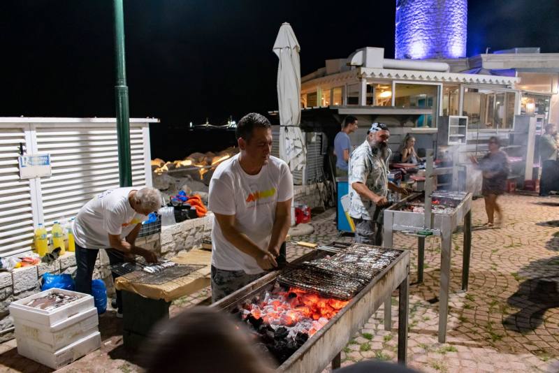 Πλήθος κόσμου στη «Γιορτή της σαρδέλας» του σπιράλ - Τεράστια επιτυχία και θεσμοθέτηση της εκδήλωσης